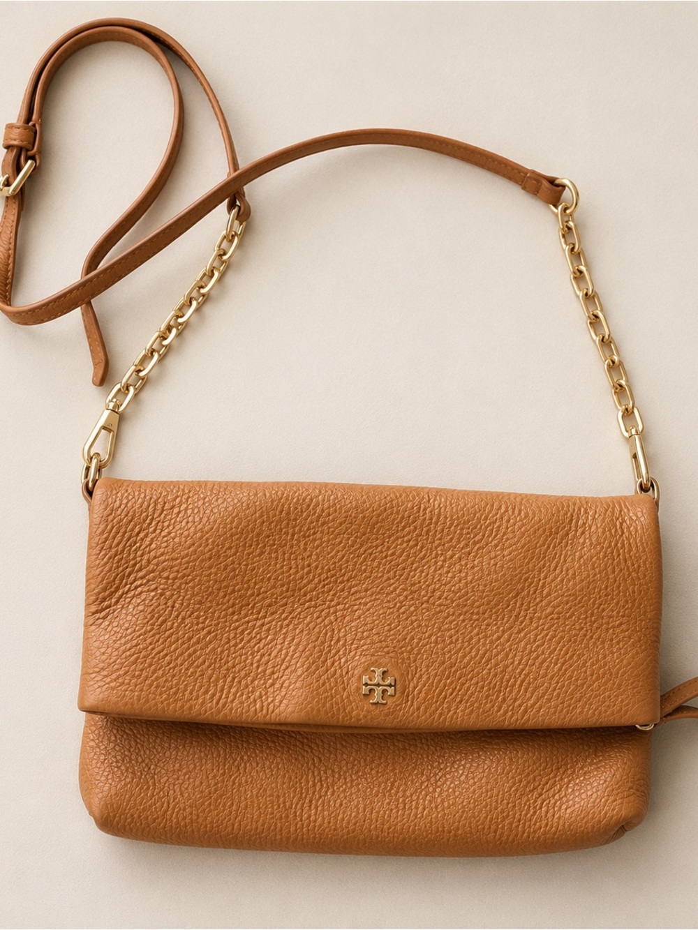 🤎 Tory Burch Thea Pebbled Leather Foldover Convertible Crossbody Bag Camel